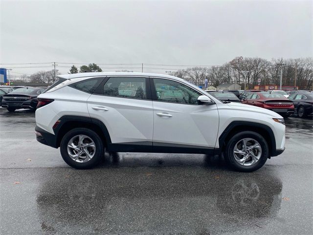 2022 Hyundai Tucson SE