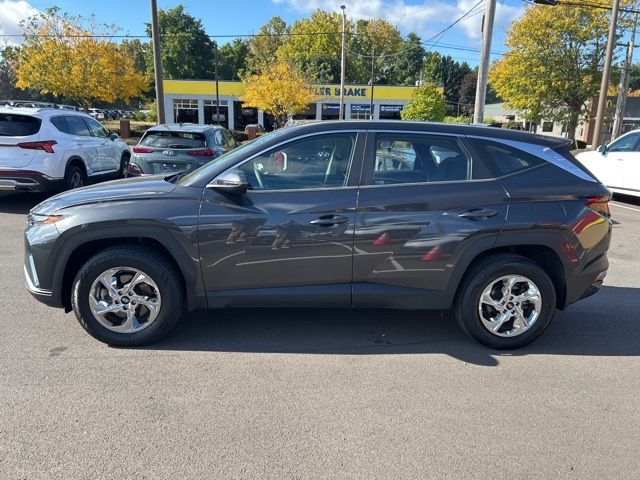 2022 Hyundai Tucson SE