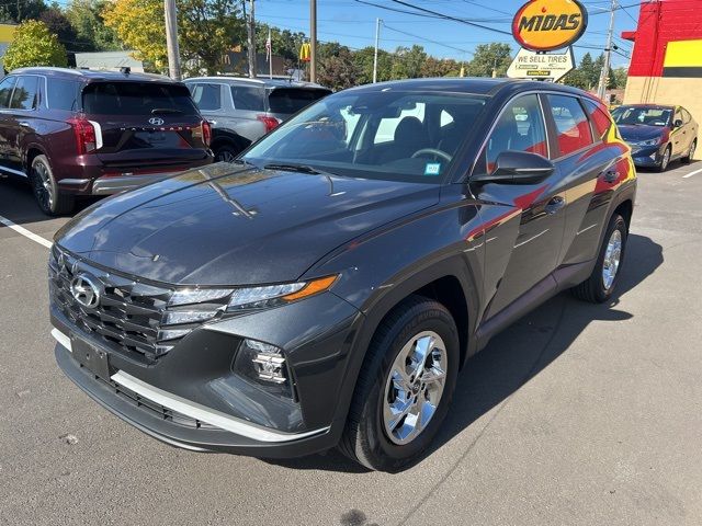 2022 Hyundai Tucson SE