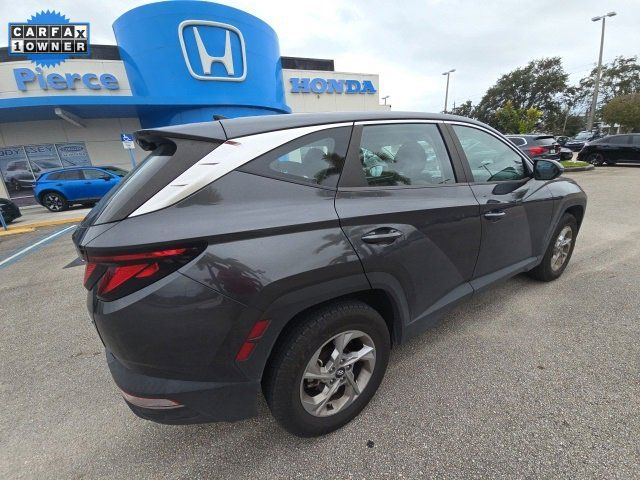 2022 Hyundai Tucson SE