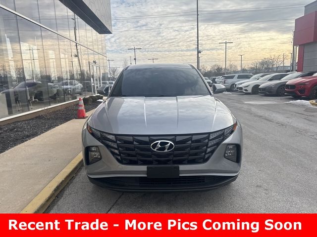 2022 Hyundai Tucson SE