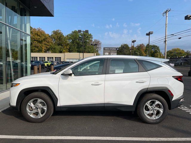 2022 Hyundai Tucson SE