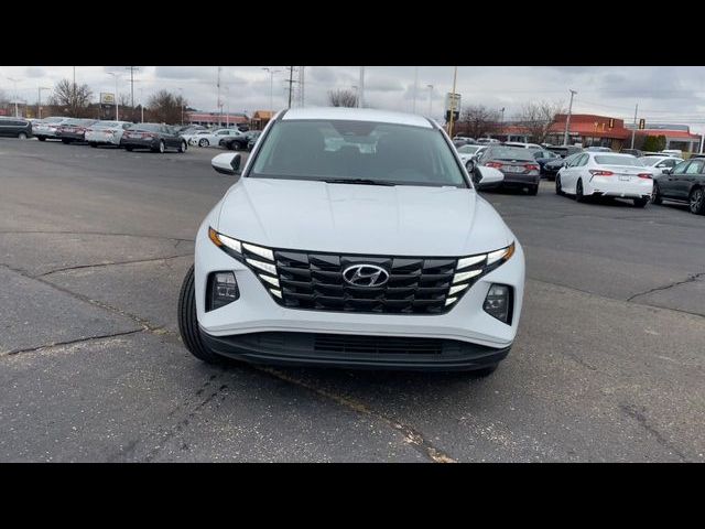 2022 Hyundai Tucson Essential