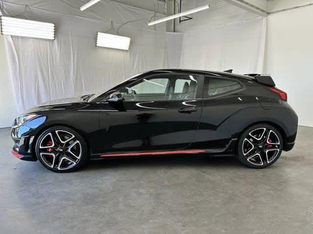 2022 Hyundai Veloster N Base