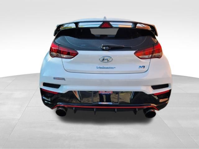 2022 Hyundai Veloster N Base