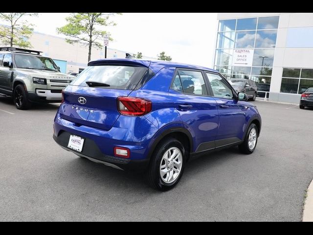 2022 Hyundai Venue SE