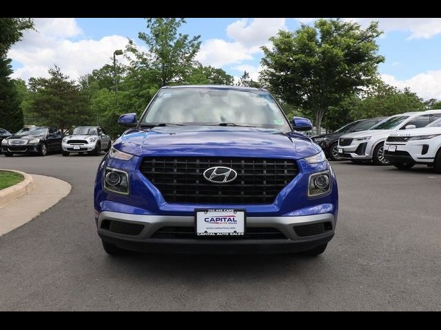 2022 Hyundai Venue SE