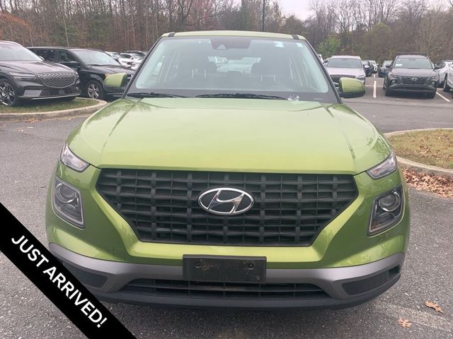 2022 Hyundai Venue SE