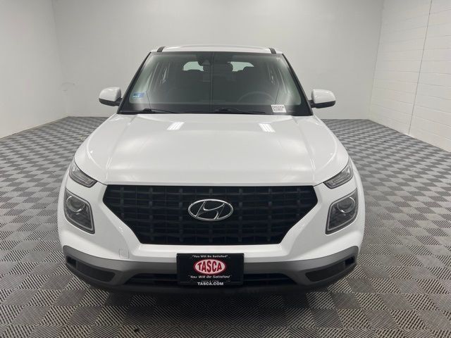 2022 Hyundai Venue SE