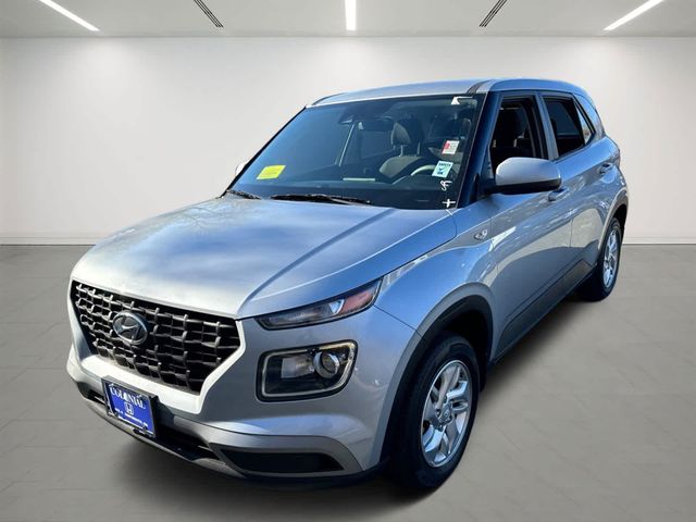 2022 Hyundai Venue SE