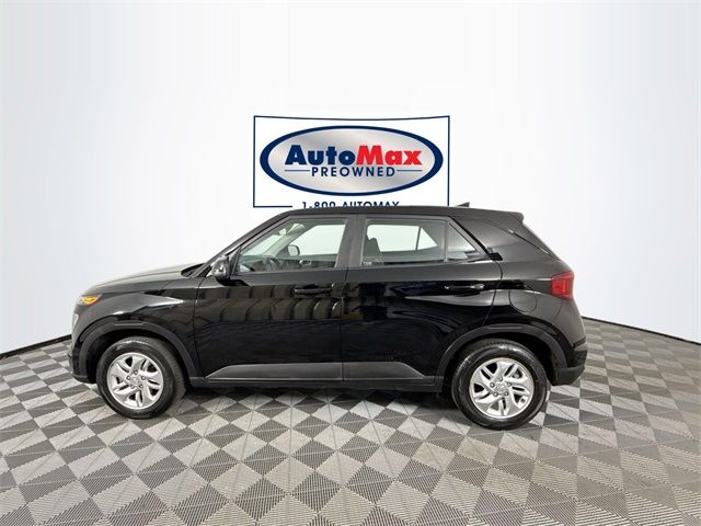 2022 Hyundai Venue SE