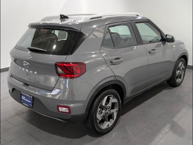 2022 Hyundai Venue SEL