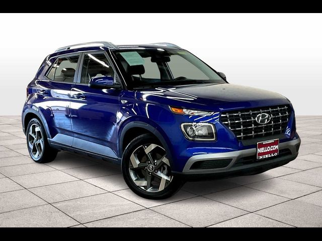 2022 Hyundai Venue SEL