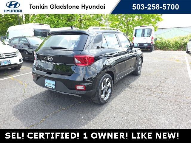 2022 Hyundai Venue SEL