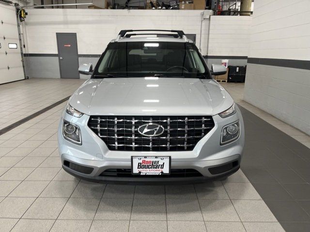 2022 Hyundai Venue SEL