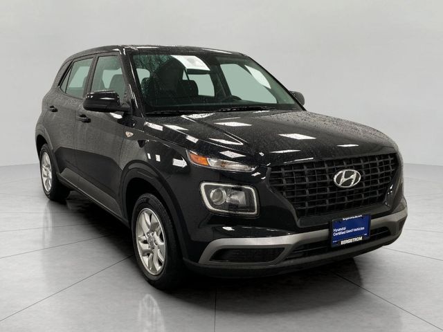 2022 Hyundai Venue SE