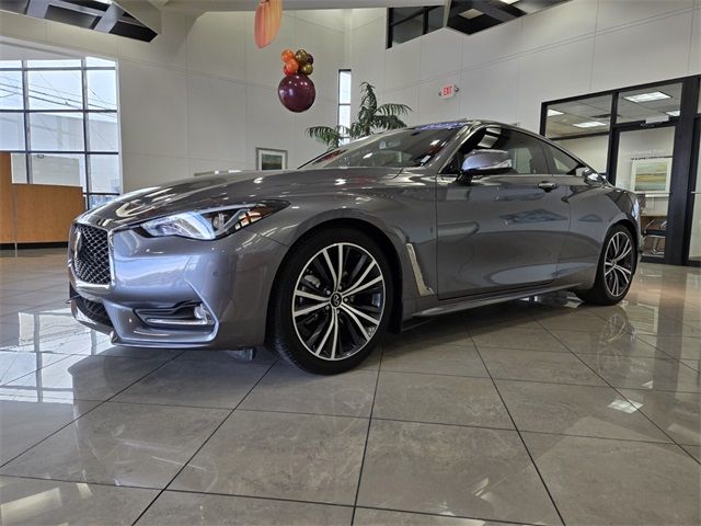 2022 INFINITI Q60 Luxe