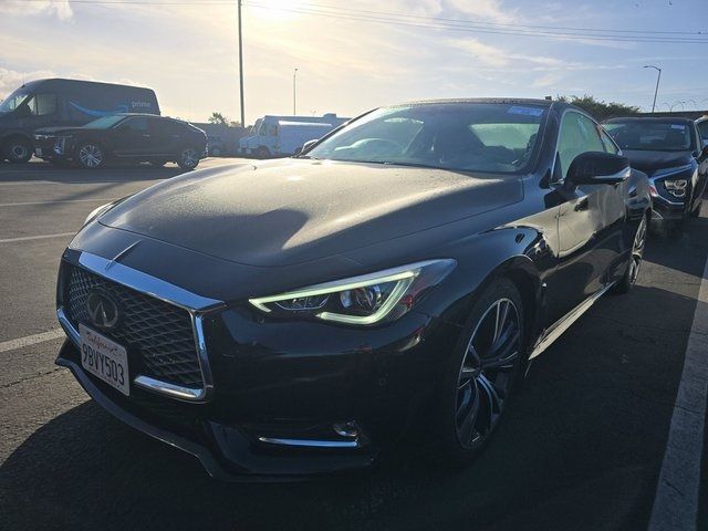 2022 INFINITI Q60 Luxe