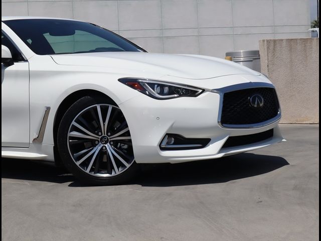 2022 INFINITI Q60 Luxe