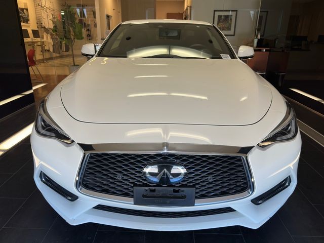 2022 INFINITI Q60 Luxe