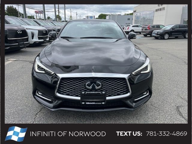 2022 INFINITI Q60 Luxe