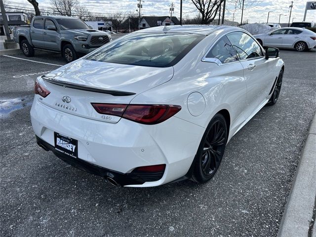 2022 INFINITI Q60 Luxe