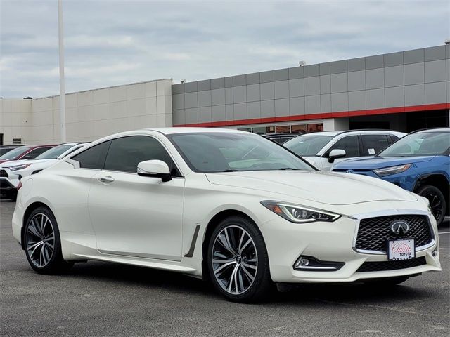 2022 INFINITI Q60 Pure