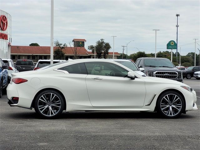 2022 INFINITI Q60 Pure