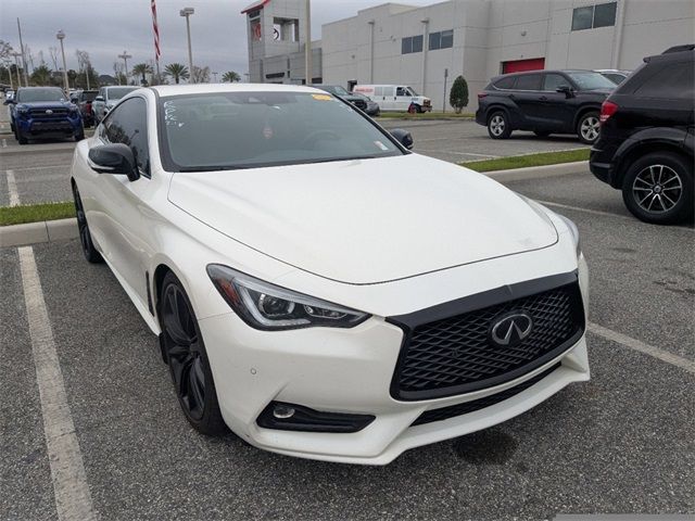 2022 INFINITI Q60 Red Sport 400