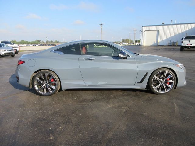 2022 INFINITI Q60 Red Sport 400