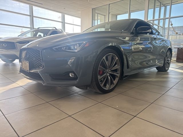 2022 INFINITI Q60 Red Sport 400