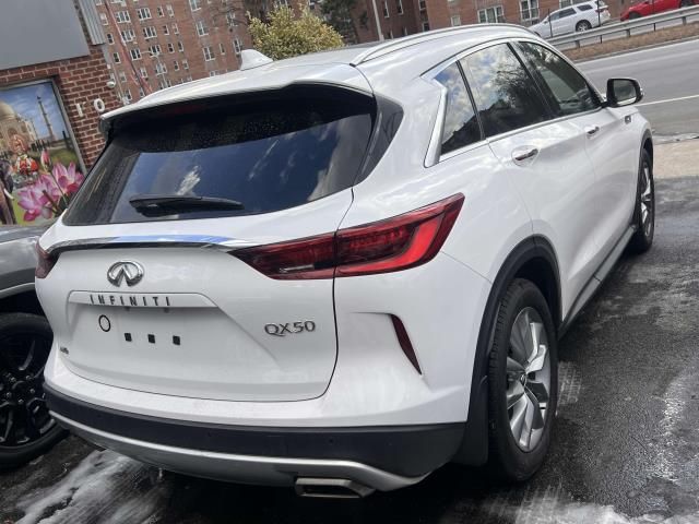 2022 INFINITI QX50 Luxe