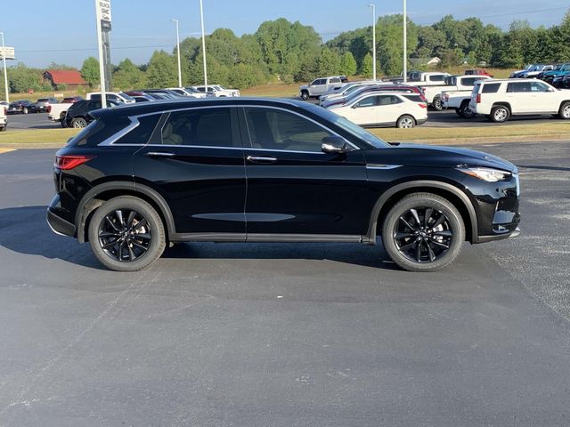 2022 INFINITI QX50 Essential