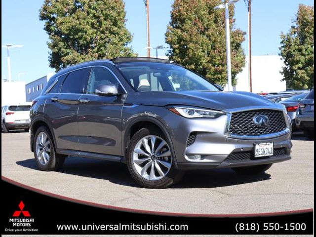 2022 INFINITI QX50 Essential