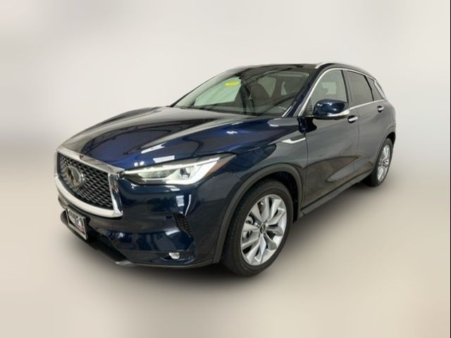 2022 INFINITI QX50 Essential