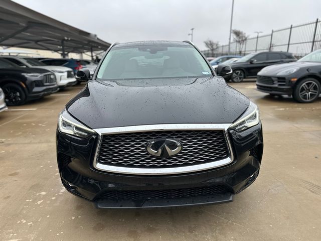 2022 INFINITI QX50 Essential