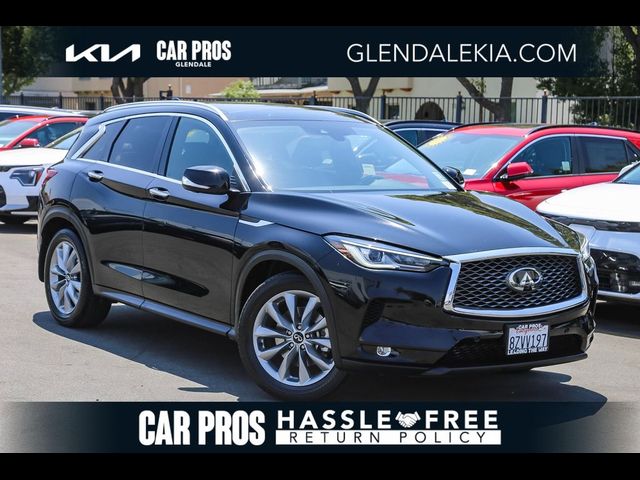 2022 INFINITI QX50 Essential