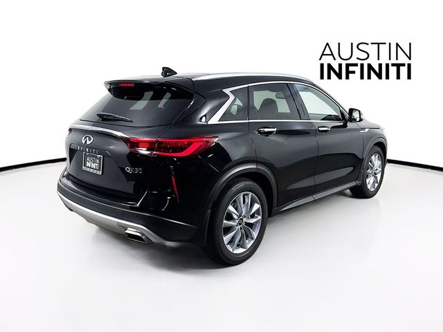 2022 INFINITI QX50 Essential