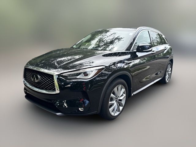2022 INFINITI QX50 Essential