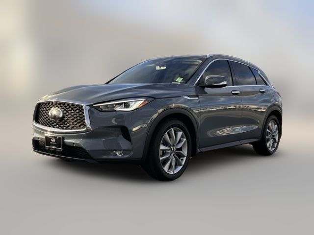 2022 INFINITI QX50 Essential