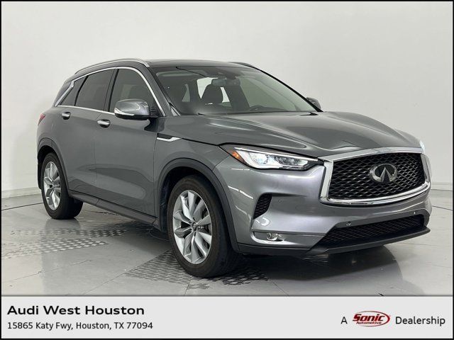 2022 INFINITI QX50 Essential