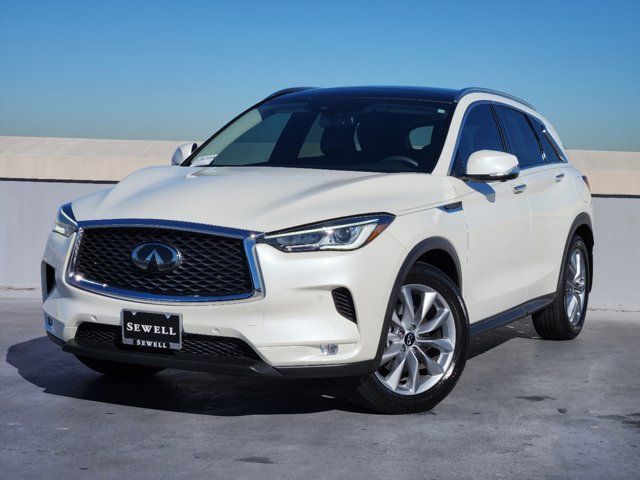 2022 INFINITI QX50 Essential