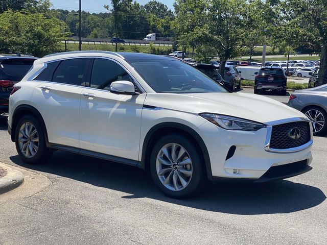 2022 INFINITI QX50 Essential