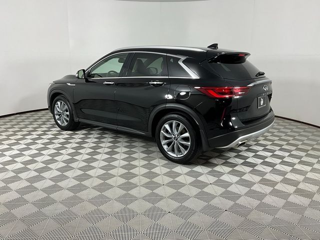 2022 INFINITI QX50 Essential