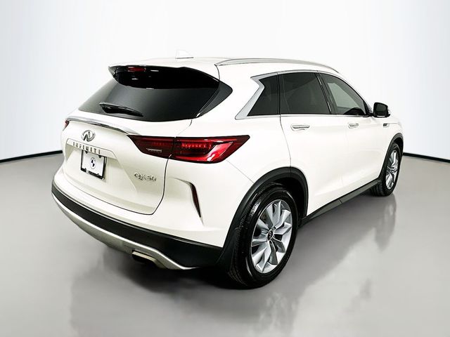 2022 INFINITI QX50 Essential