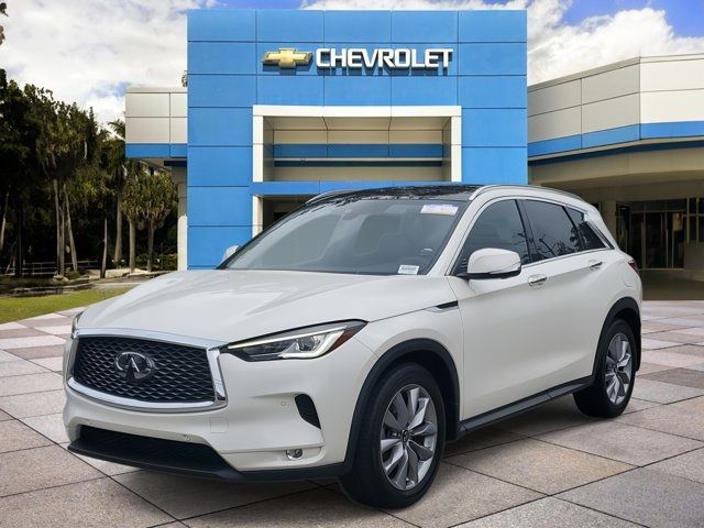 2022 INFINITI QX50 Essential