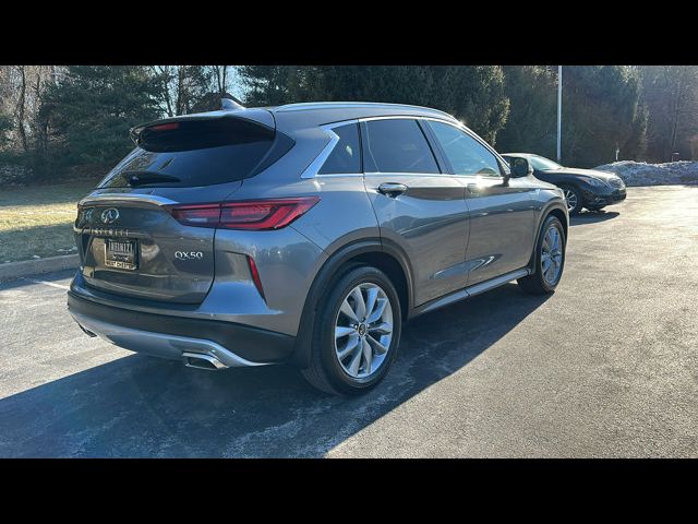 2022 INFINITI QX50 Essential