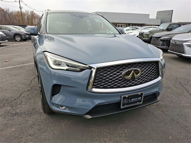 2022 INFINITI QX50 Essential