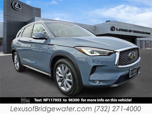 2022 INFINITI QX50 Essential