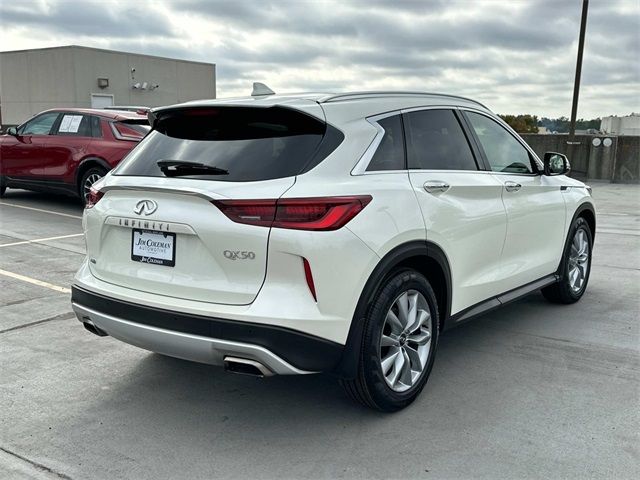 2022 INFINITI QX50 Essential